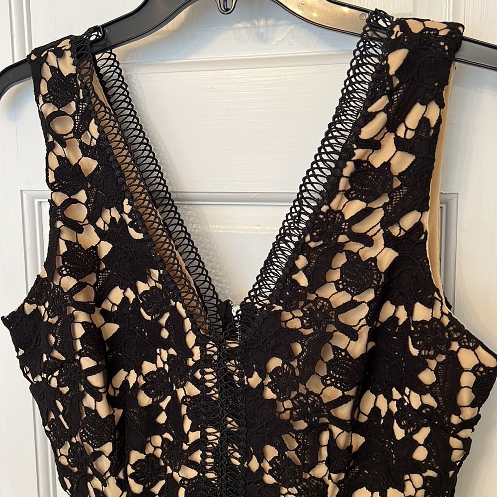 Alya black Lace Dress NWT - Picture 5 of 10
